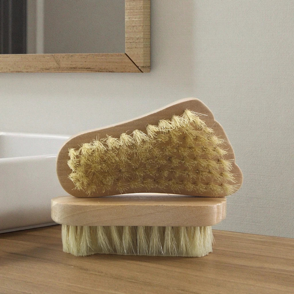 Uniquely Designed Wooden Boar Bristle Bath Brush Foot-Shaped Care Tool for Nail Cleaning Body Scrubbing Hand or Foot Washing
